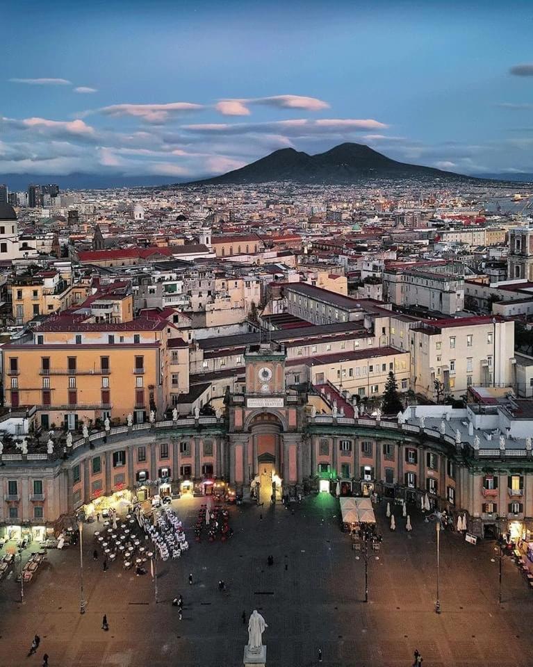 Appartement Spaccanapoli Top, Your House In The Old Town Extérieur photo